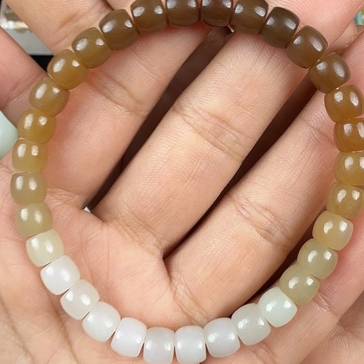 和田玉未镶嵌手串