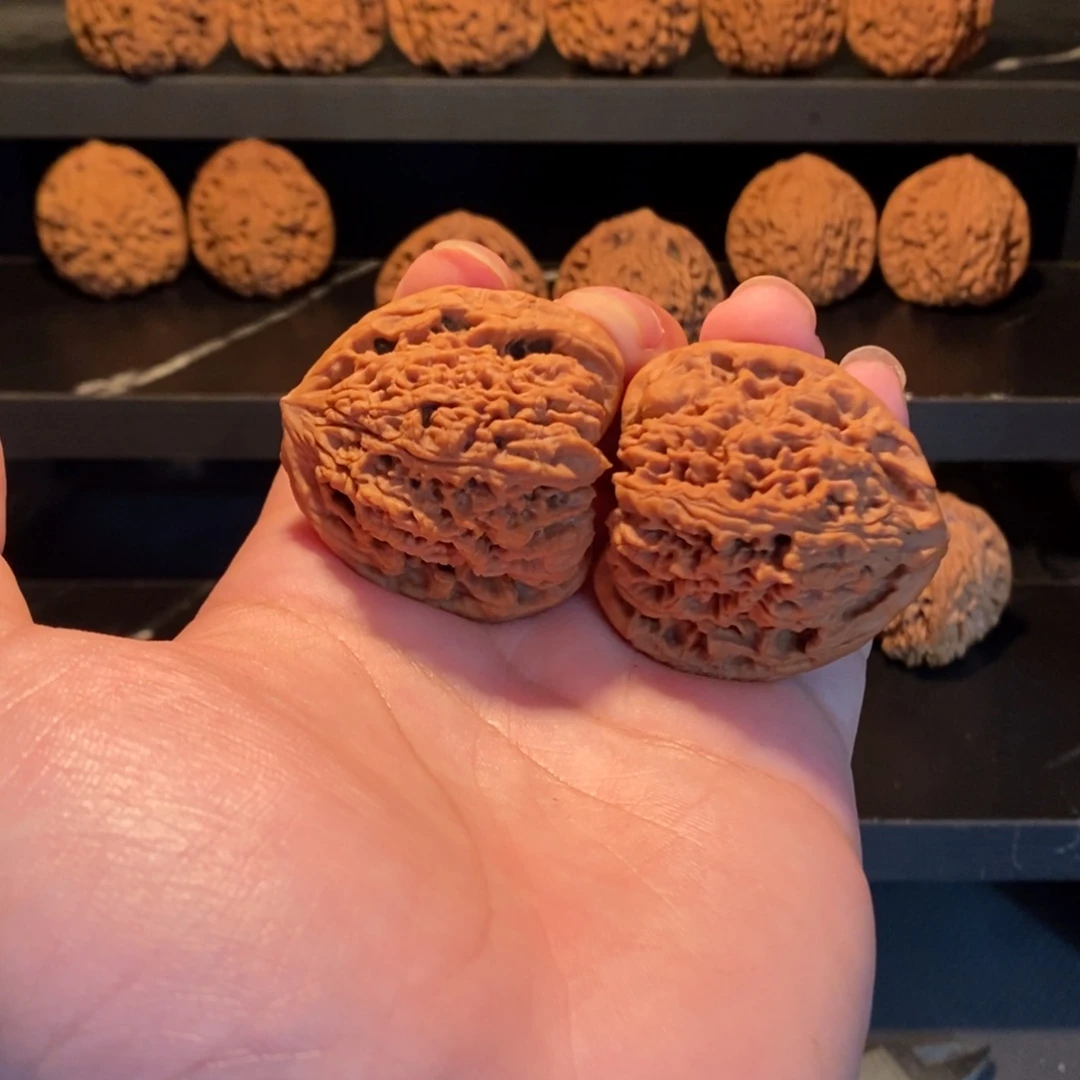 文玩核桃把件41三角南疆石（全品