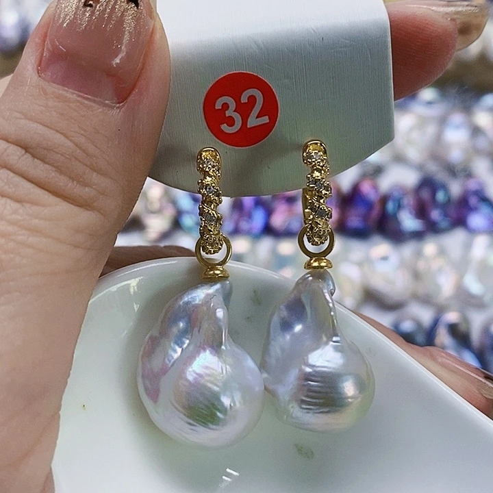 银S925镶嵌耳饰淡水珍珠