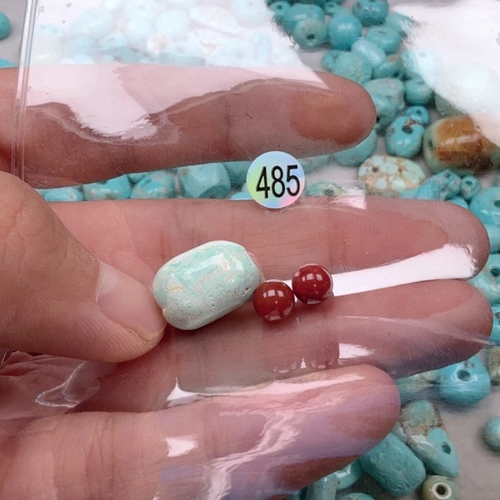 南红玛瑙未镶嵌珠宝奇石