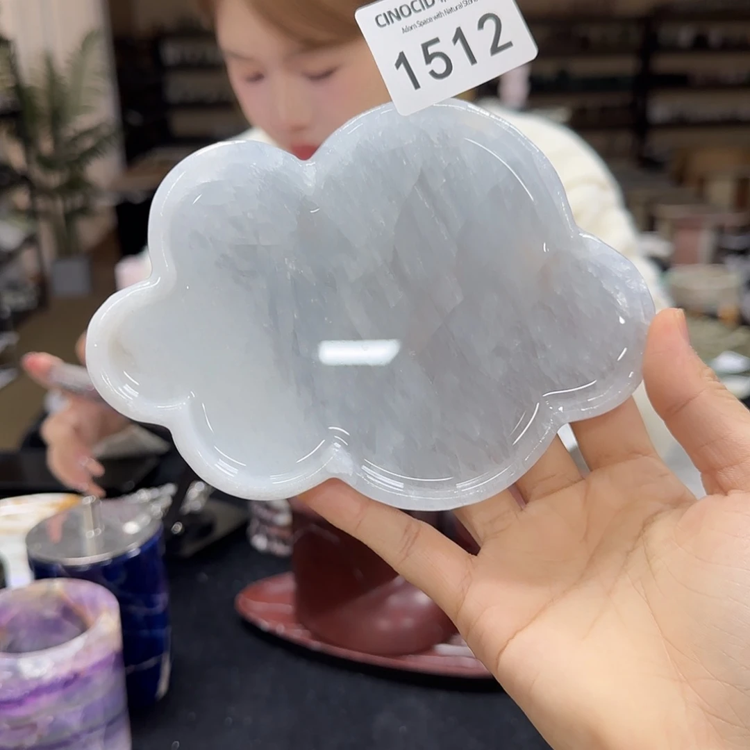 瑜*.1512冰川蓝小云朵福利