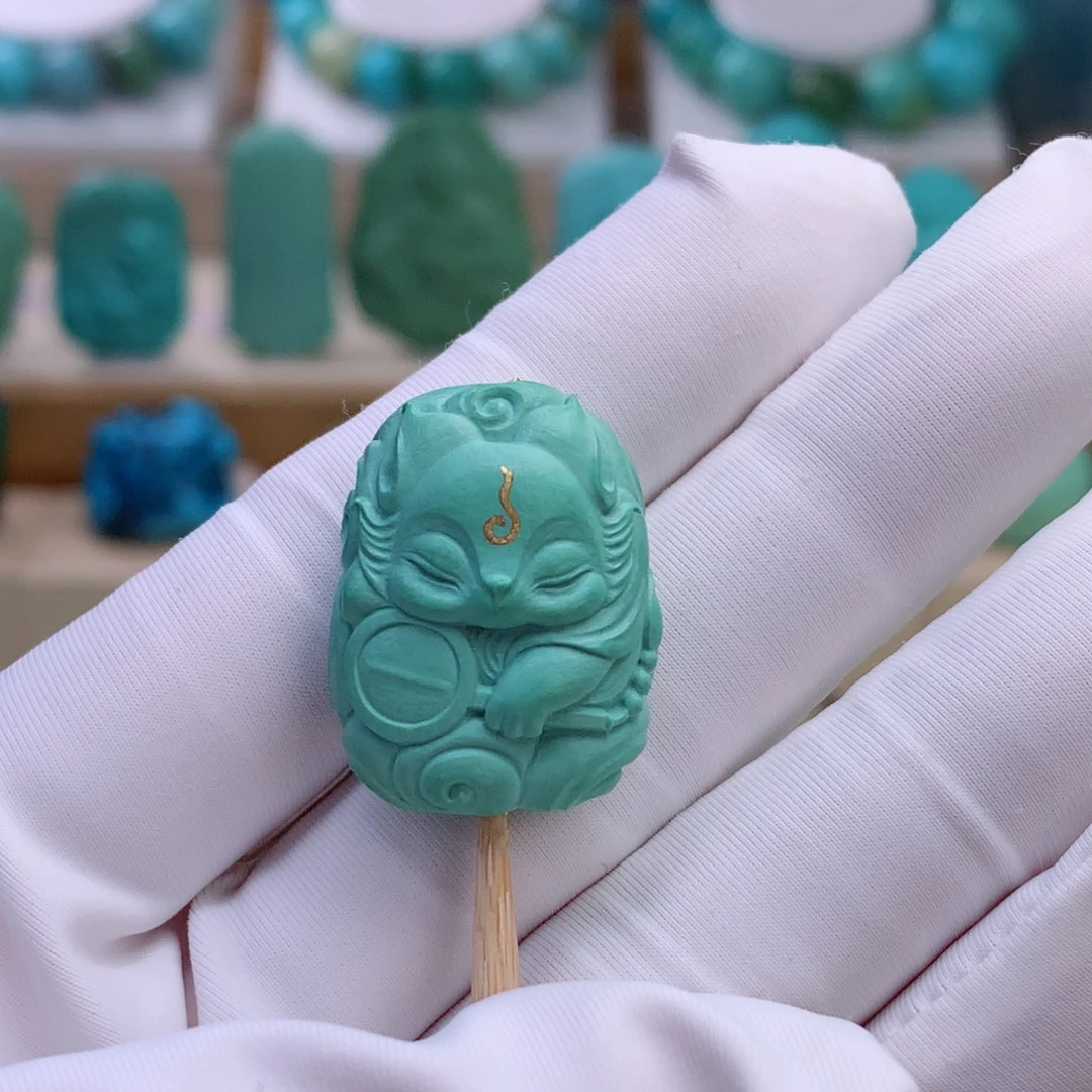 绿松石未镶嵌挂件