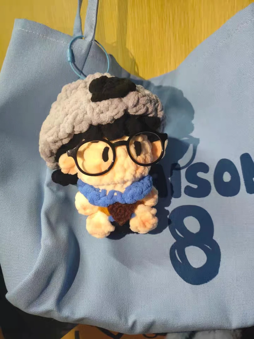 【定制链接】本店有钩织娃娃，手串，捏捏等，需定制带图找客服，勿拍～