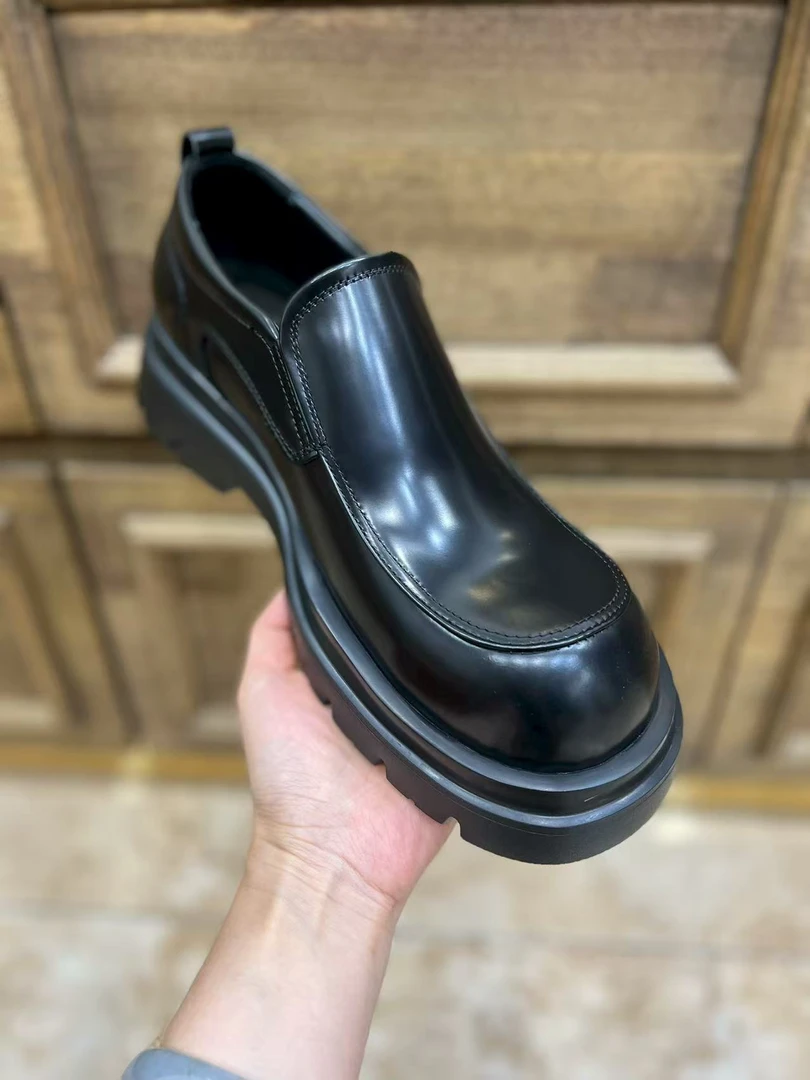 秋季时尚百搭圆头高品质商务休闲男款皮鞋
