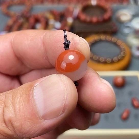 南红玛瑙卡12多样性发其一未镶嵌