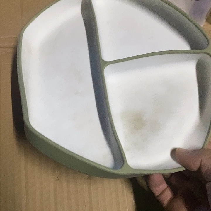 绿色餐盘处理的一个