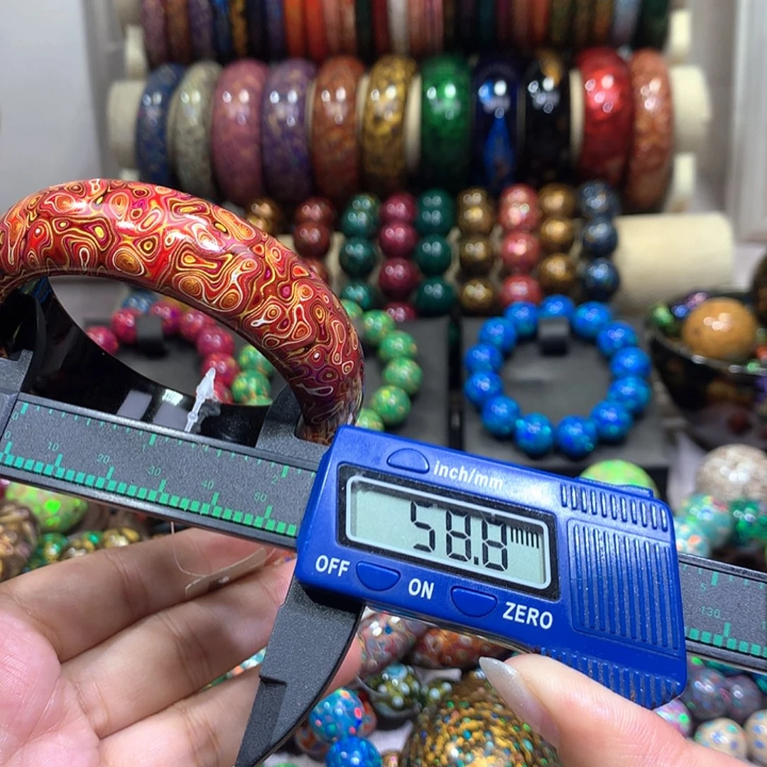 游***儿神匠手大漆手镯58.8………………