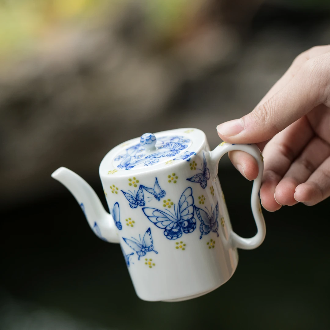 QQX0075 青樵轩-青樵轩花间蝶影-方壶