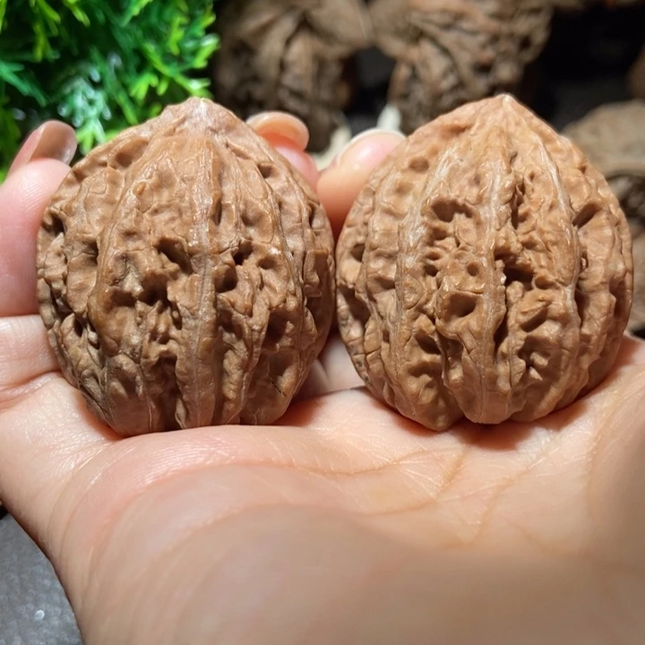 把件文玩核桃东北楸子小雪20