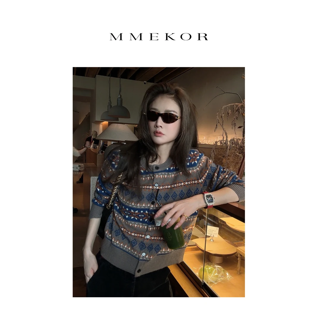 MMEKOR“雪花乐谱”毛衣 千金玛德琳韩系上衣 30656