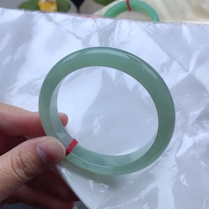 【闪购商品】翡翠手镯未镶嵌58正