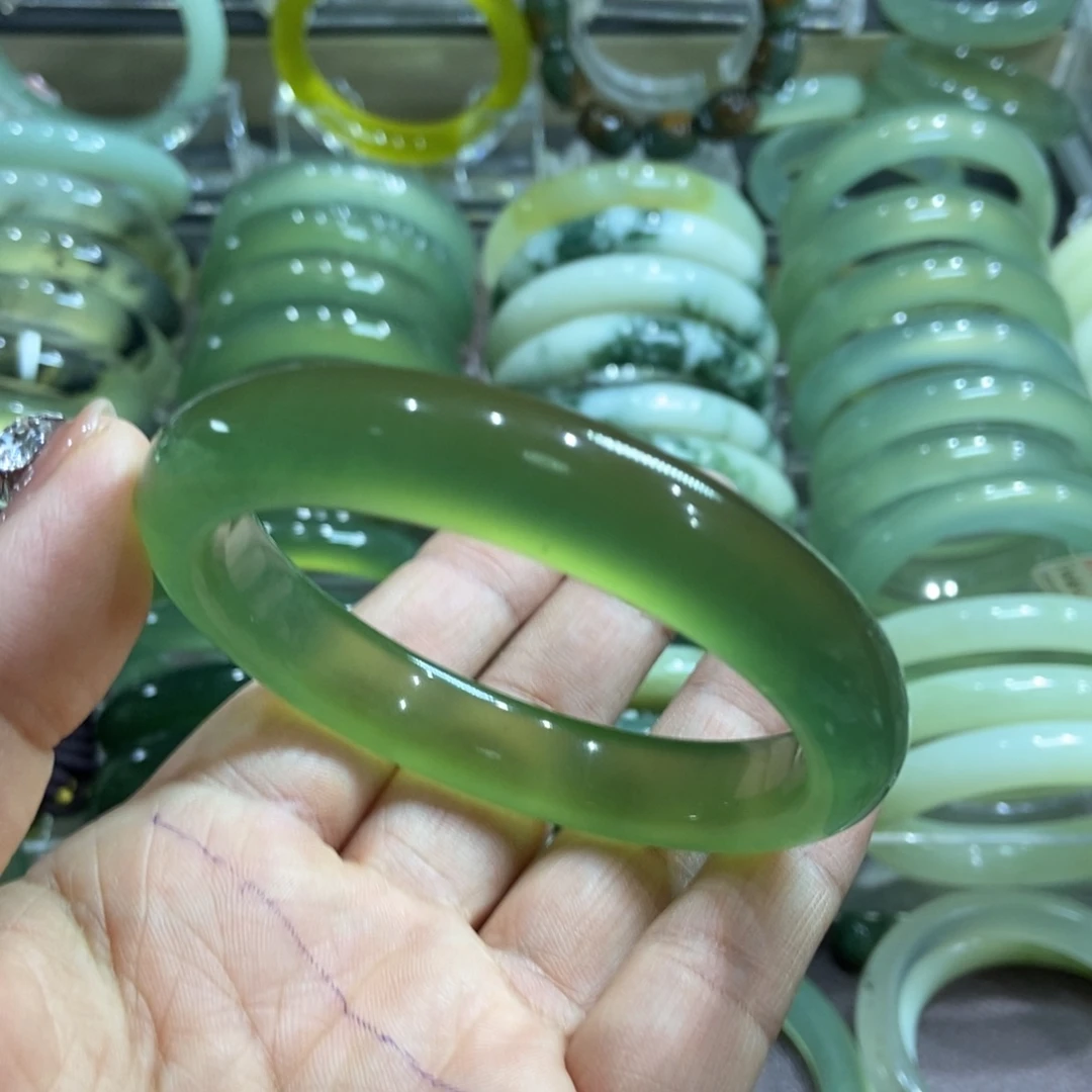 岫玉未镶嵌手镯60