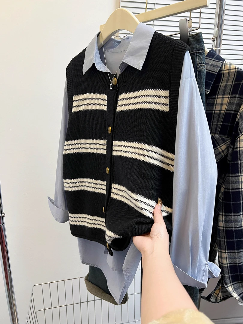 300-399纹针织开衫马甲女春秋季宽松外穿叠穿衬衫坎肩毛衣背心上
