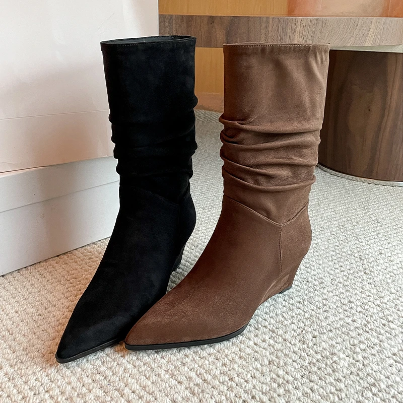 8153/10cm麂皮绒长筒靴