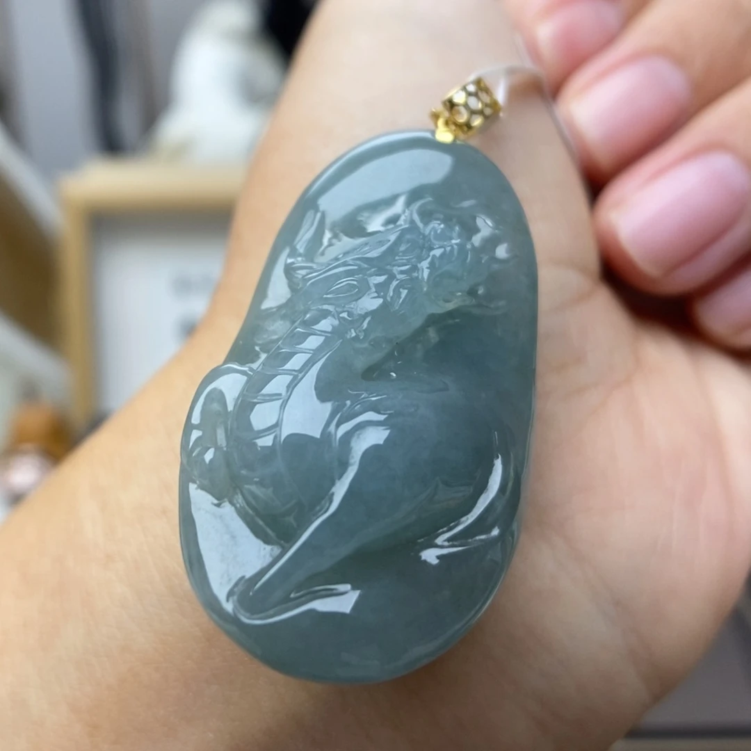 【闪购商品】颈饰18K金镶嵌翡翠24