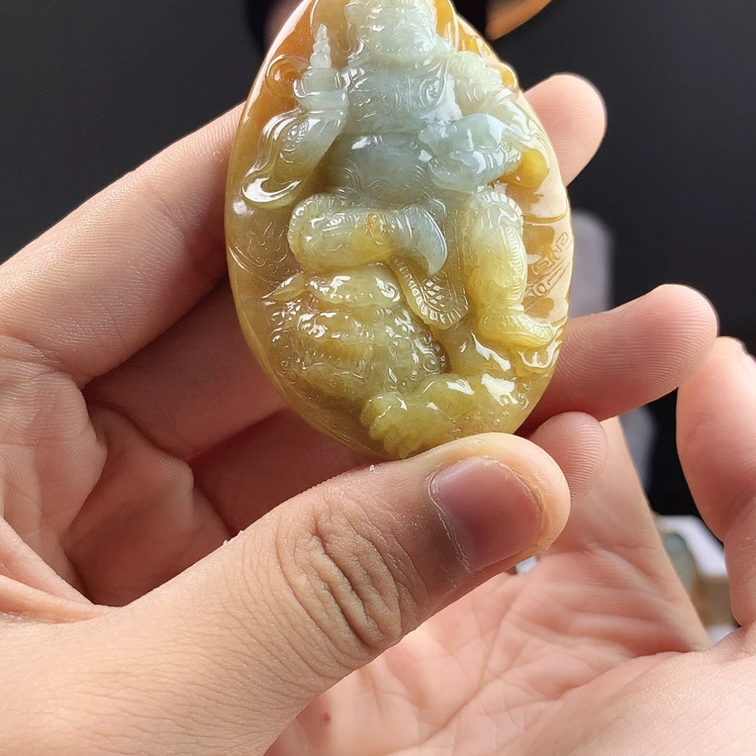 翡翠未镶嵌颈饰好****牌子