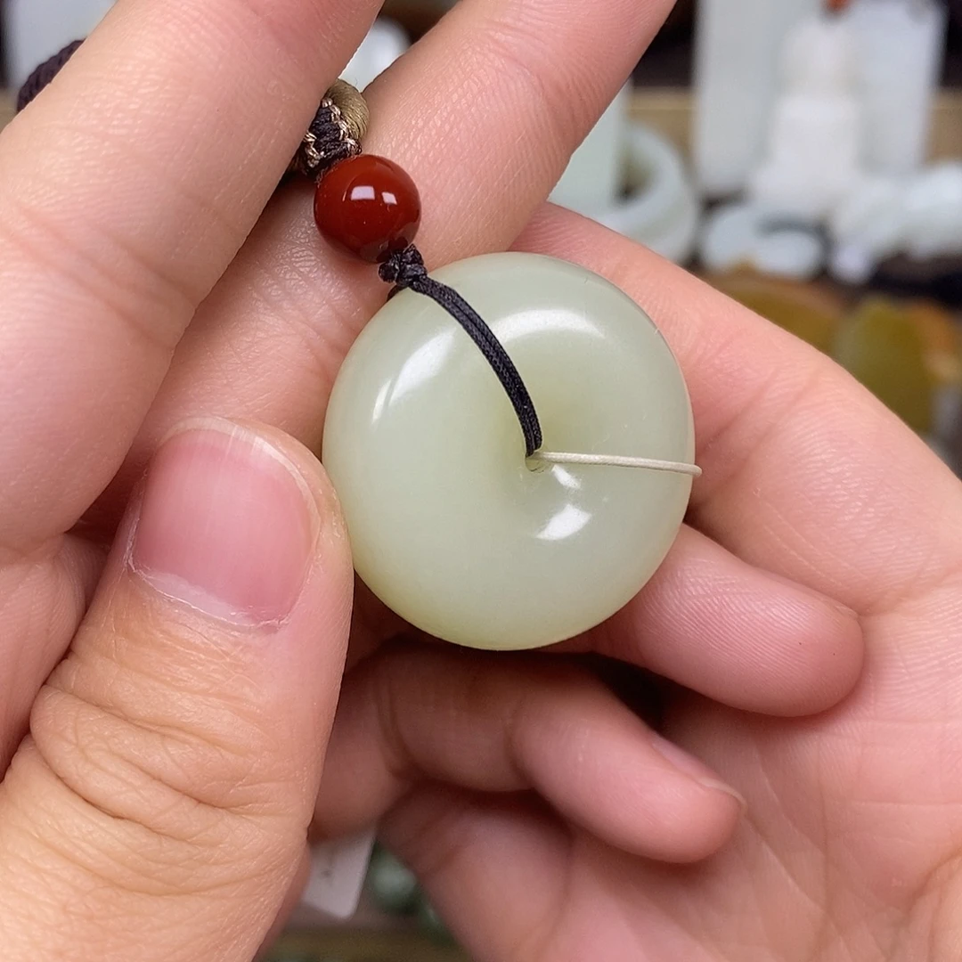 和田玉未镶嵌颈饰9