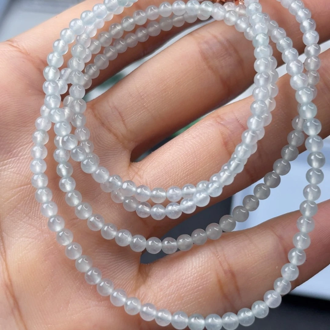 定制翡翠未镶嵌小****?天然翡翠