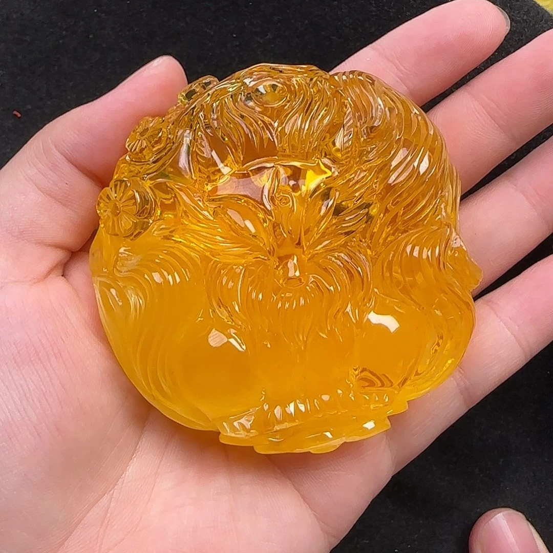 蜜蜡未镶嵌珠宝奇石