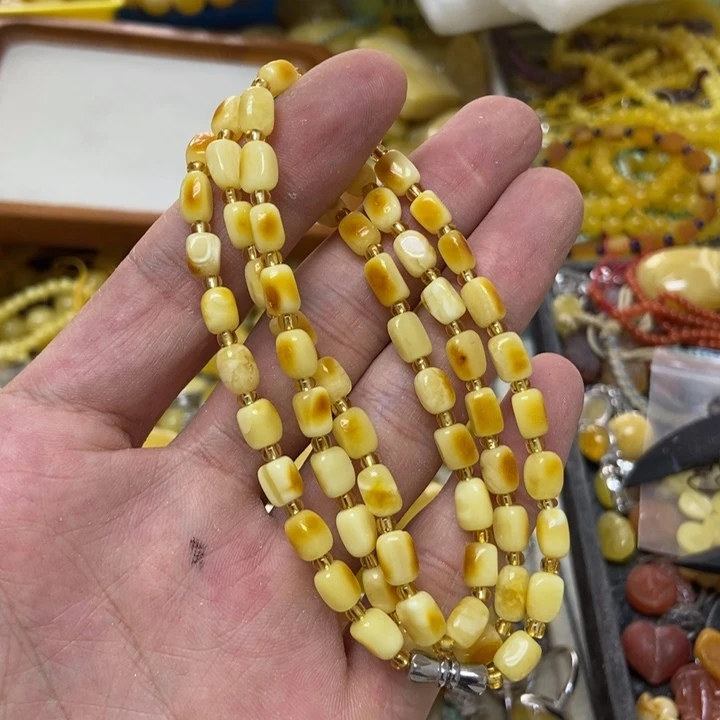 裸石蜜蜡未镶嵌多样性发货