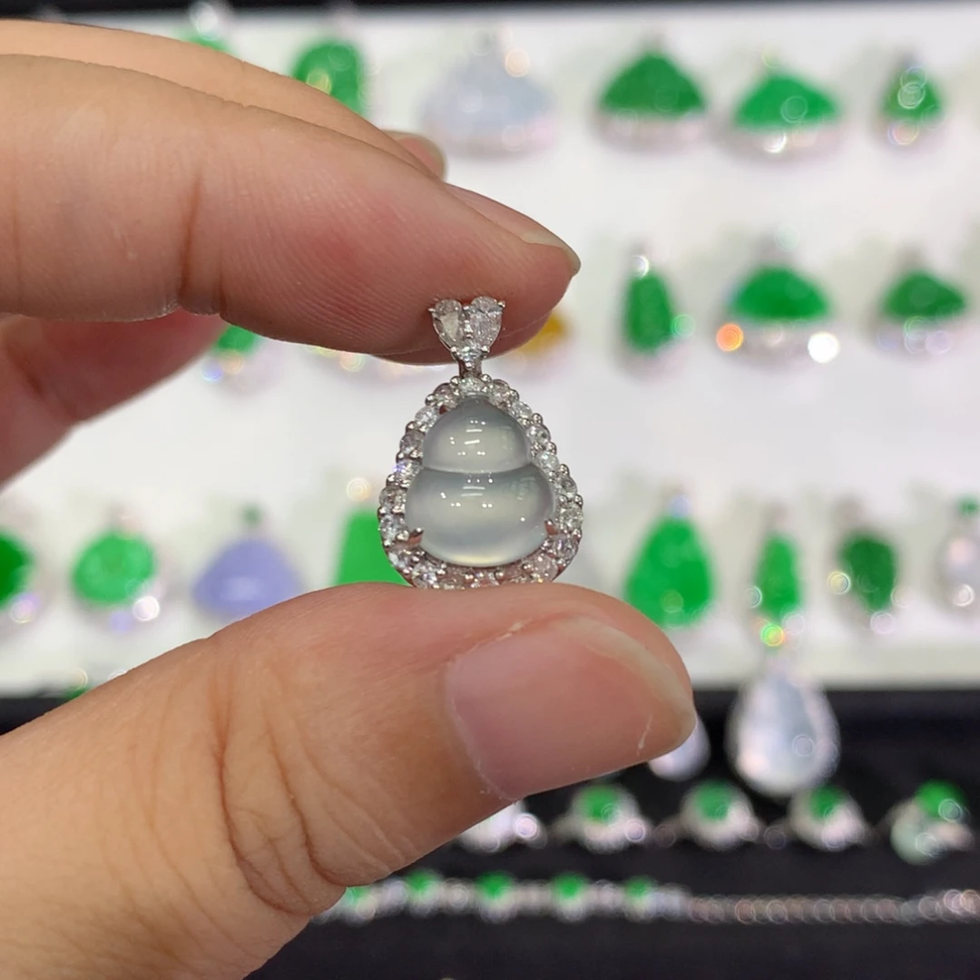 翡翠18K金镶嵌吊坠(不含链)吊坠