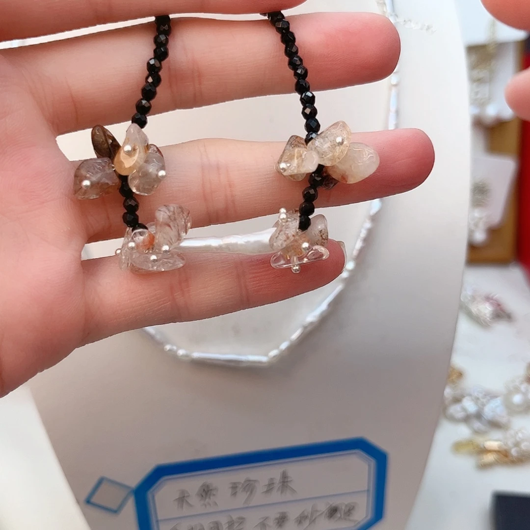 颈饰未镶嵌淡水珍珠