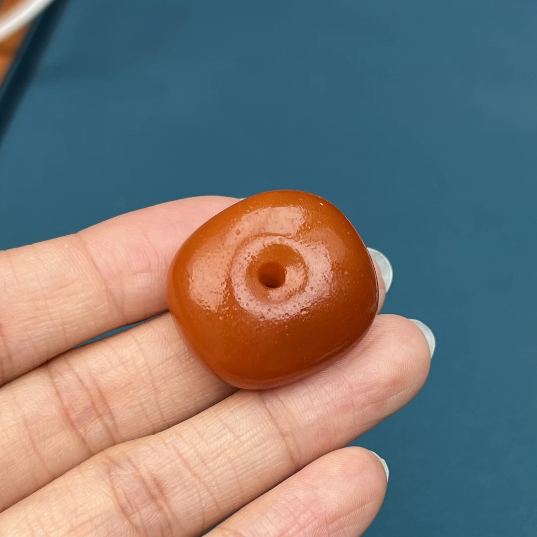 Y3698天然原矿蜜蜡老蜡藏扣24x11.8mm抖音基地质检发货