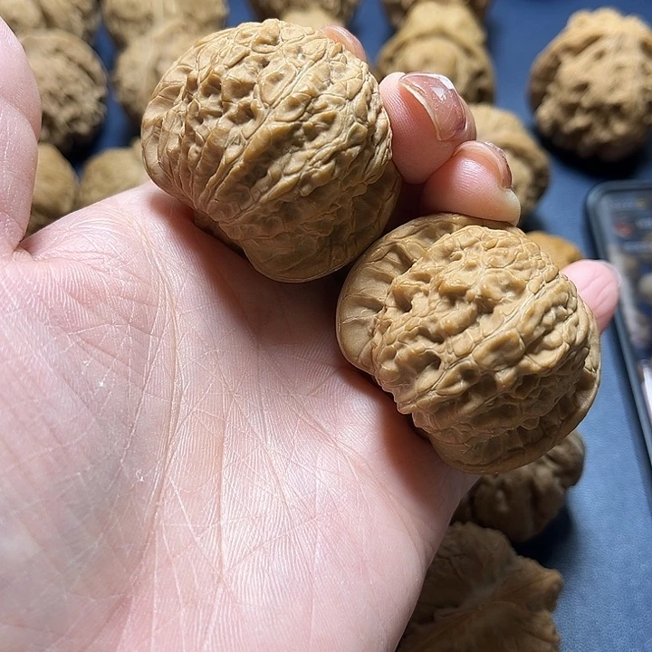 吊坠文玩核桃血麒麟44