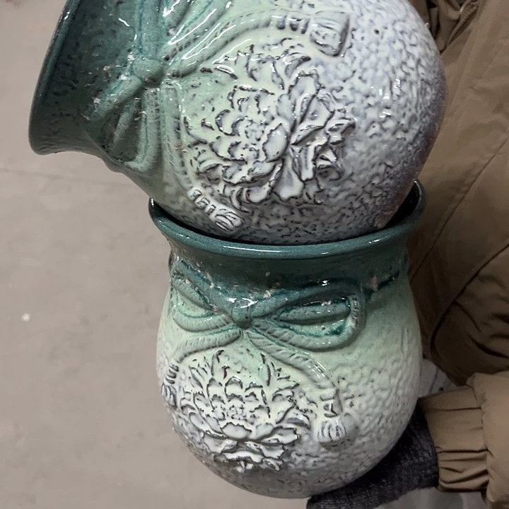 高度21厘米口18厘米