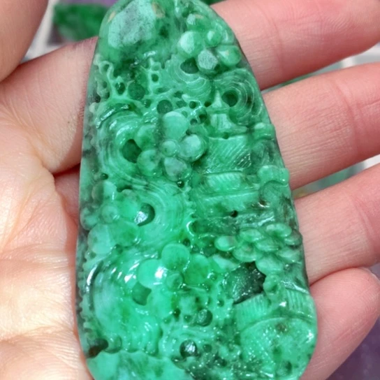 翡翠吊坠(不含链)未镶嵌