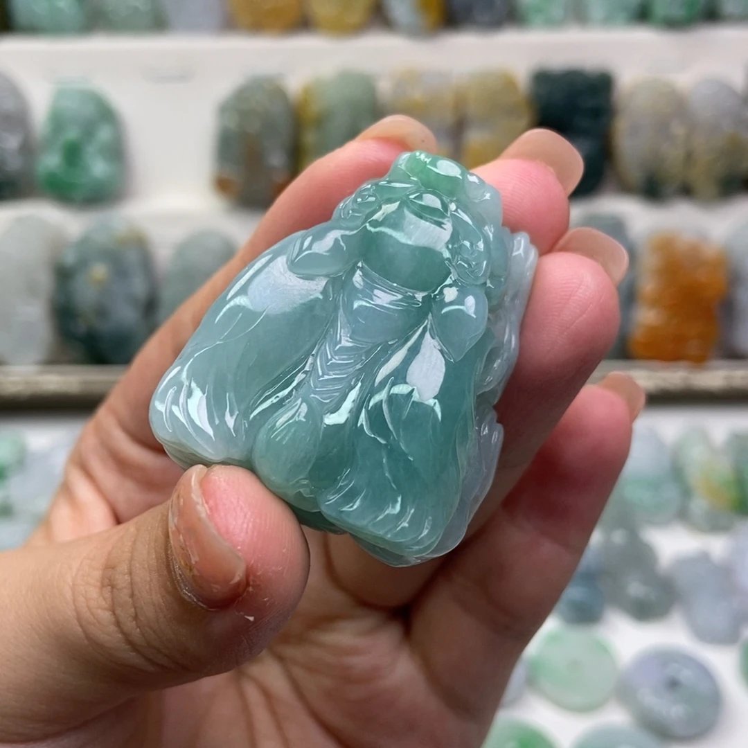 翡翠未镶嵌吊坠(赠链)