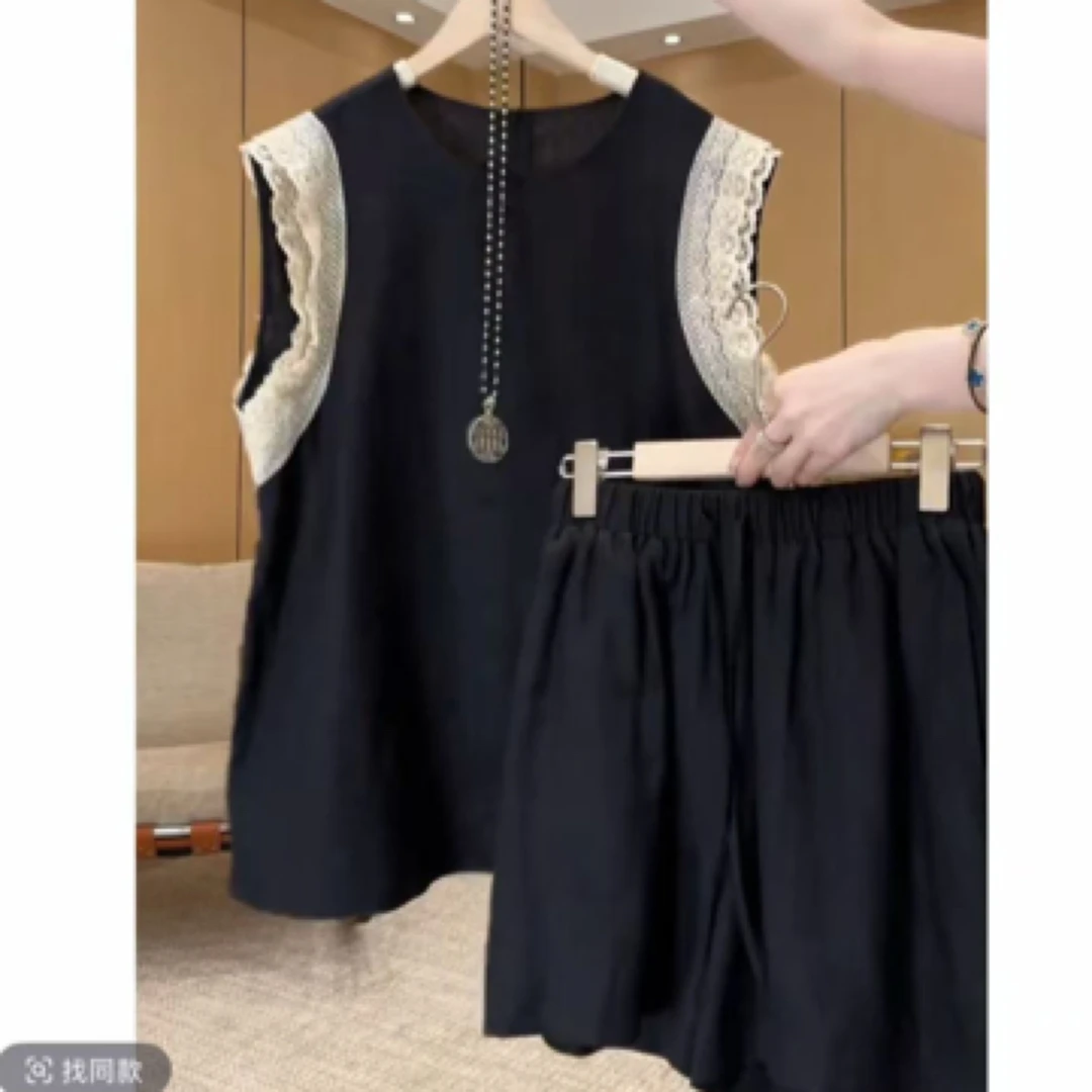 夏季新款蕾丝拼接圆领上衣搭配洋气显瘦短裤套装