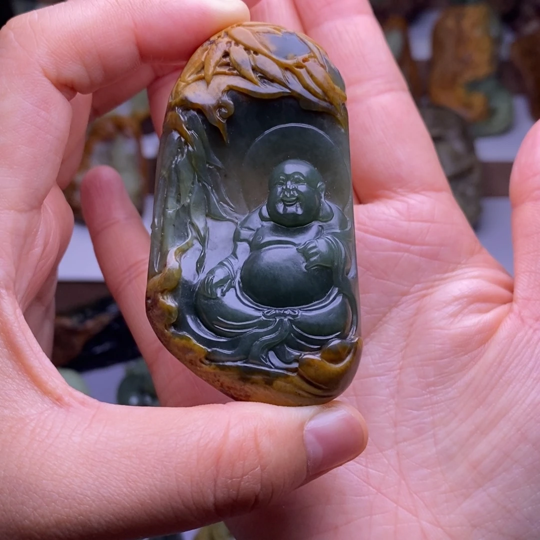 岫岩河磨玉（透闪石质玉）未镶嵌挂件大*