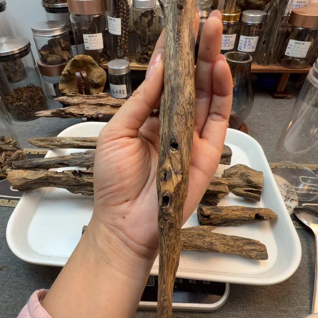 沉香手把件用**生棋楠手把件35克