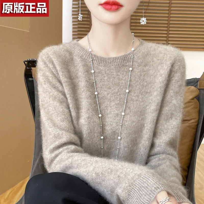 鄂尔多市柔软羊绒衫女秋冬低领纯色宽松大码打底针织显瘦加厚毛衣