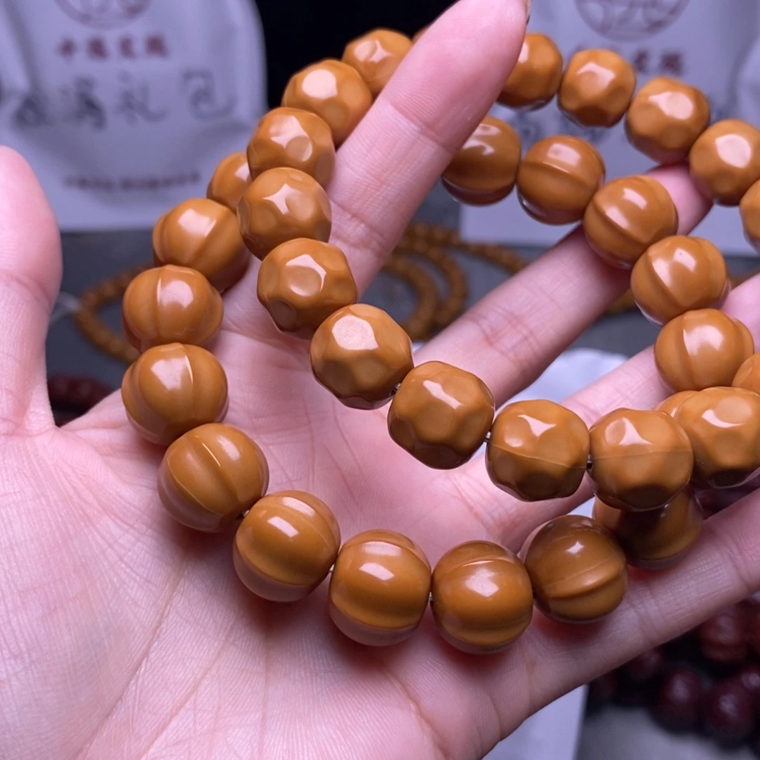 猴头核桃手串奶酪鲨鱼