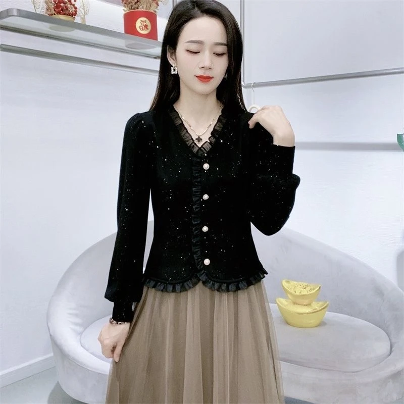 秋季新款减龄V领长袖打底衫女小个子遮肚修身显瘦百搭高端上衣