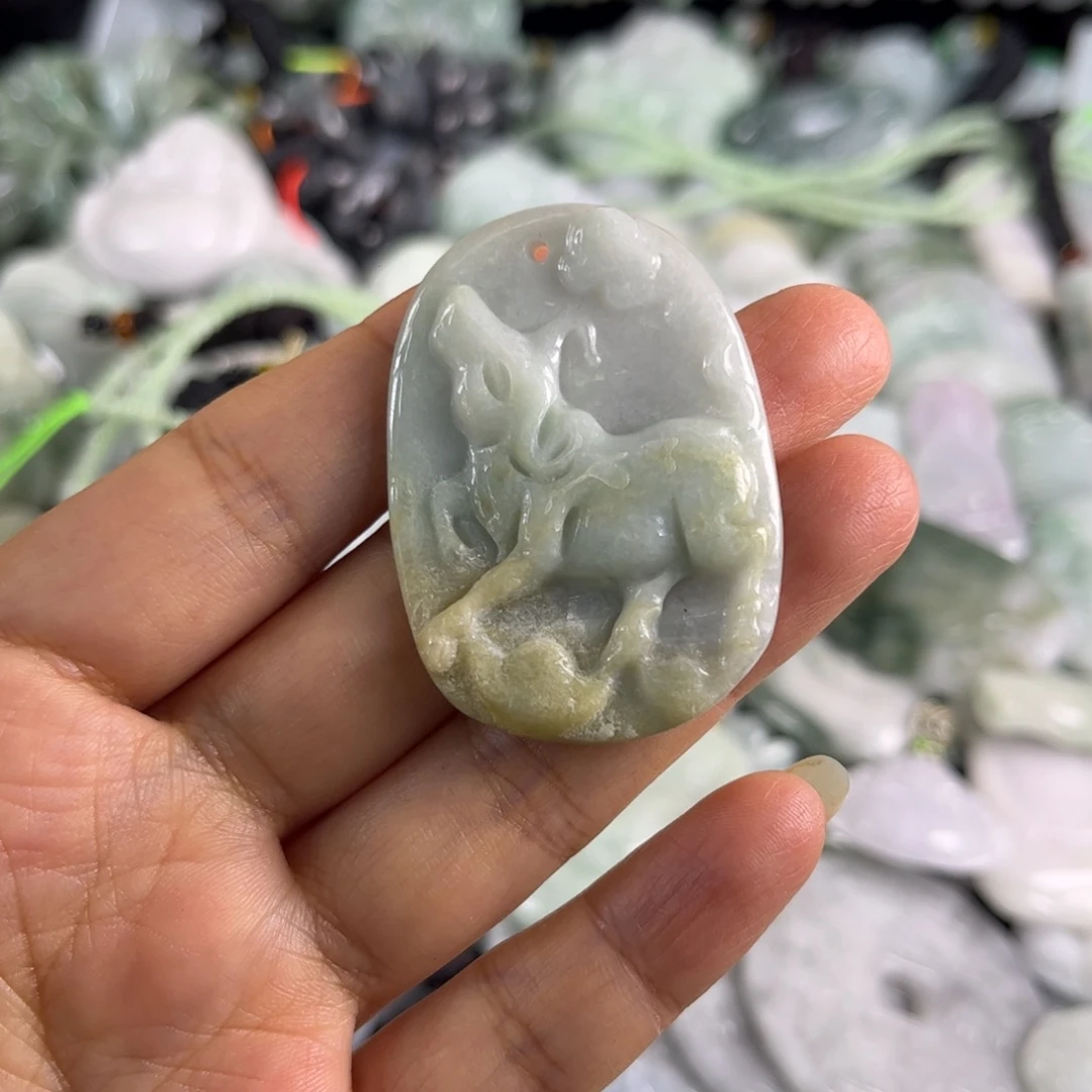 翡翠未镶嵌吊坠(不含链)