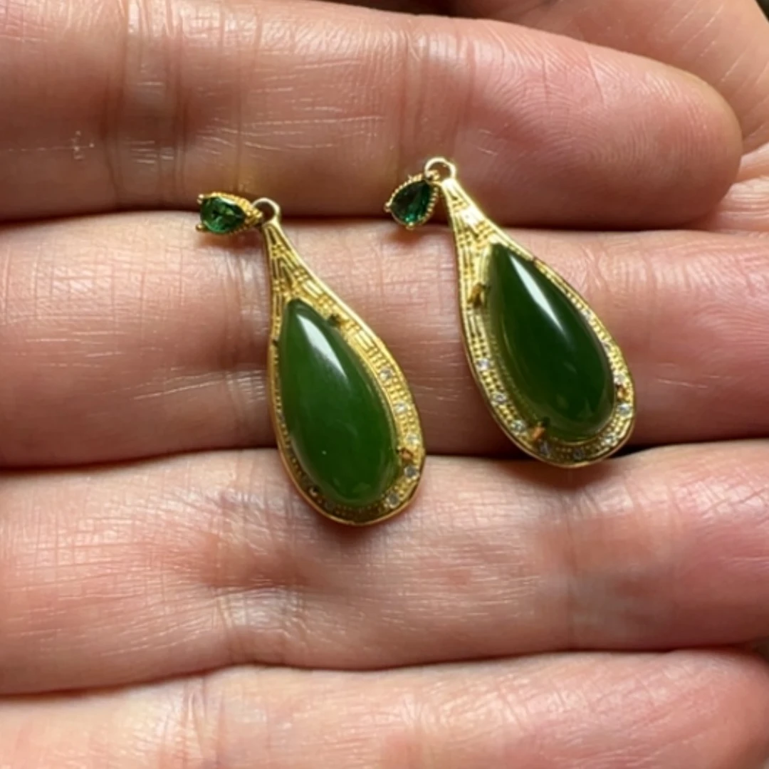 【闪购商品】银S925镶嵌和田玉（碧玉）耳钉