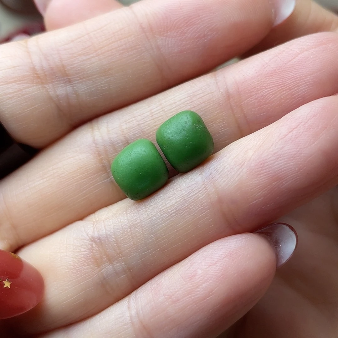 琉璃/树脂/塑料类