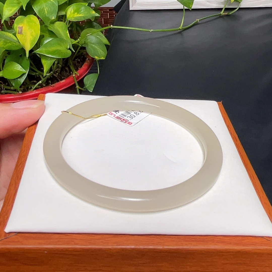 和田玉未镶嵌手镯冰藕粉