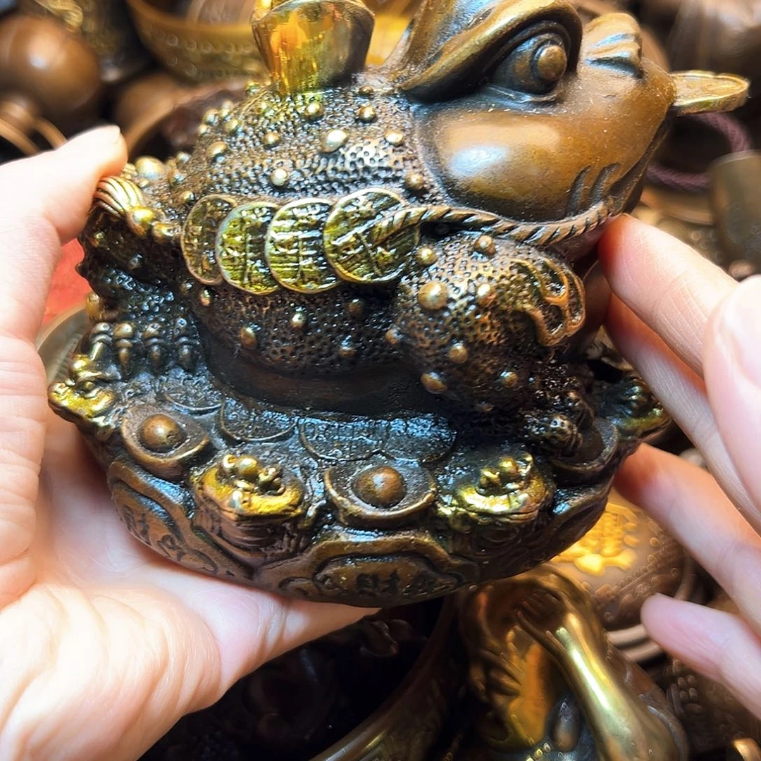 精美铜器工艺品等