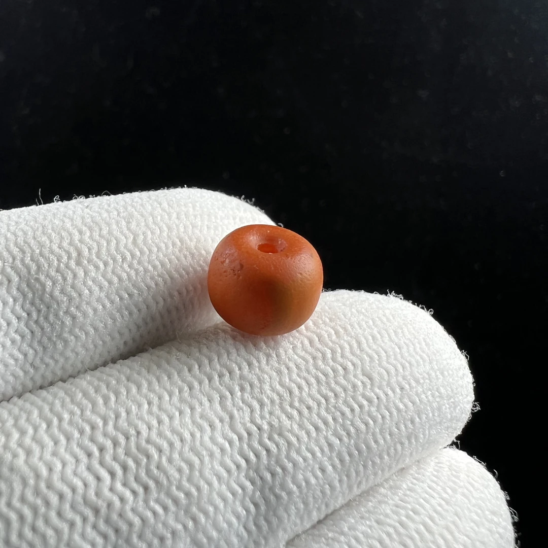 Y6674天然原矿蜜蜡 老蜡墩子 10*8mm抖音基地质检发货