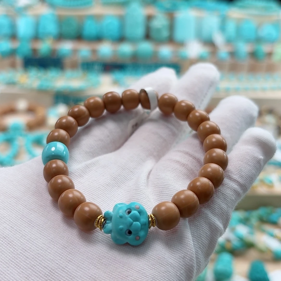 绿松石18K金镶嵌珠宝奇石