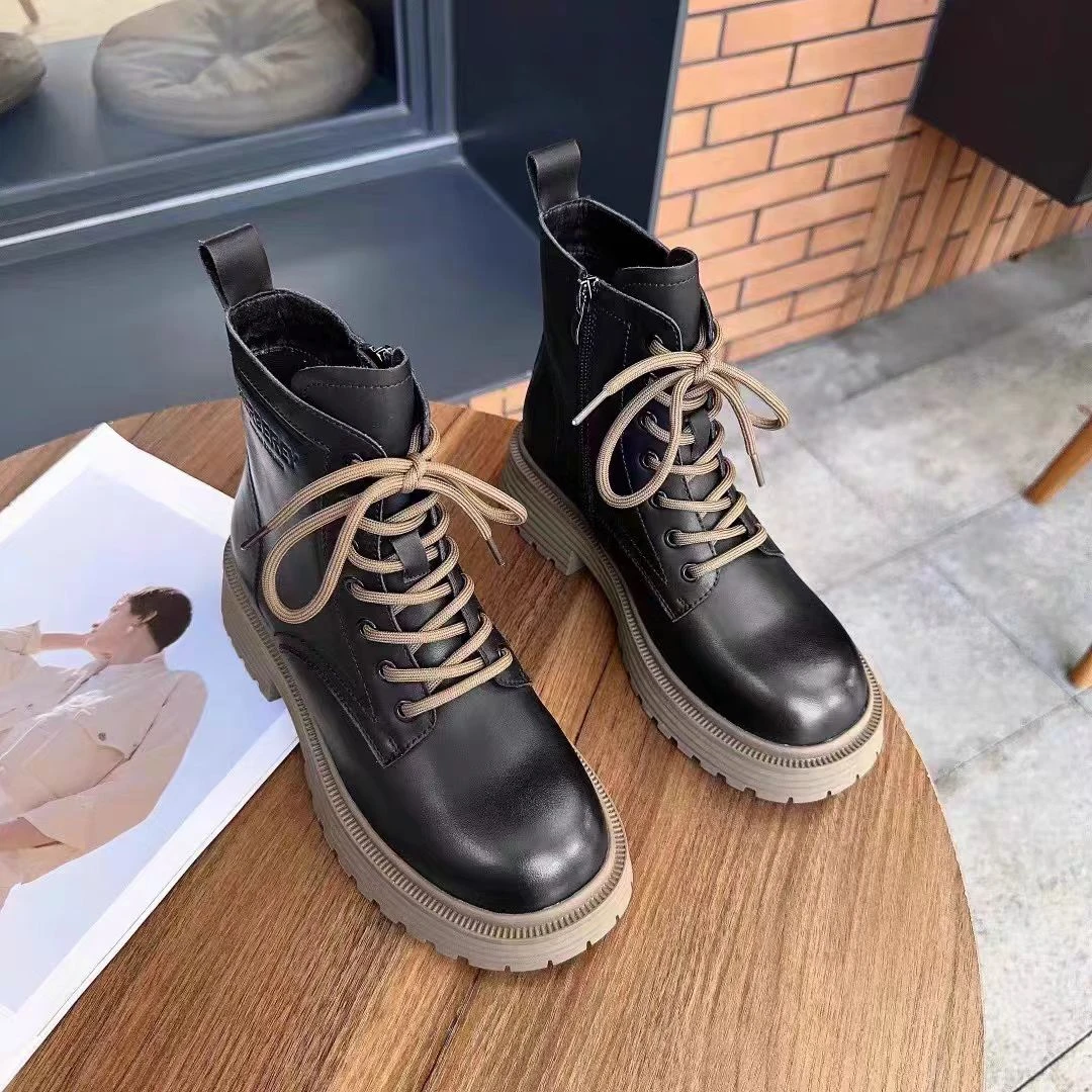 66-003  新款时尚百搭英伦风圆头马丁靴四季款