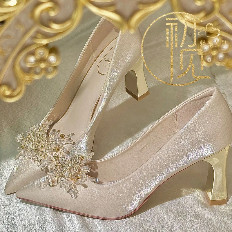 法式伴娘鞋女2025新款订婚鞋主婚纱仙女风新娘鞋小众高级感不累脚