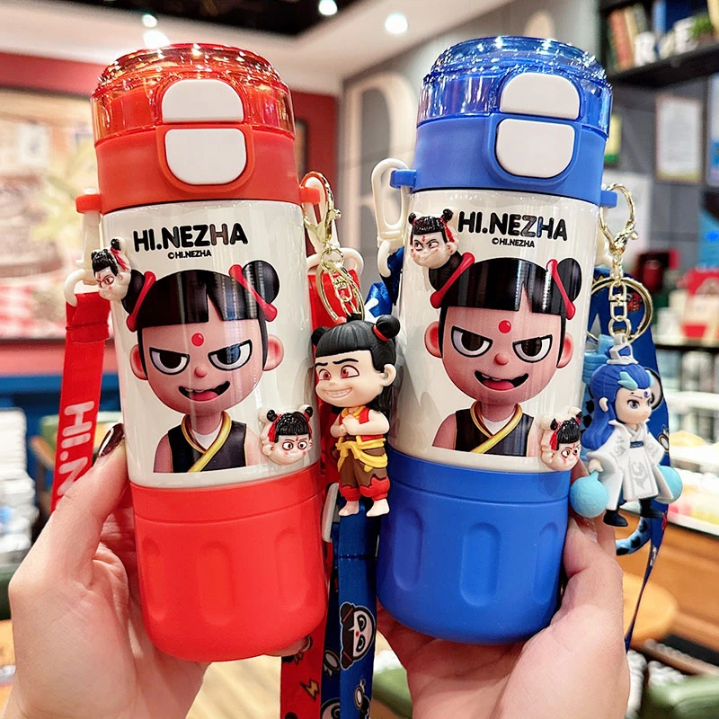 哪吒保温杯儿童可爱吸管杯小学生上学专用高颜值双饮杯子便携水杯