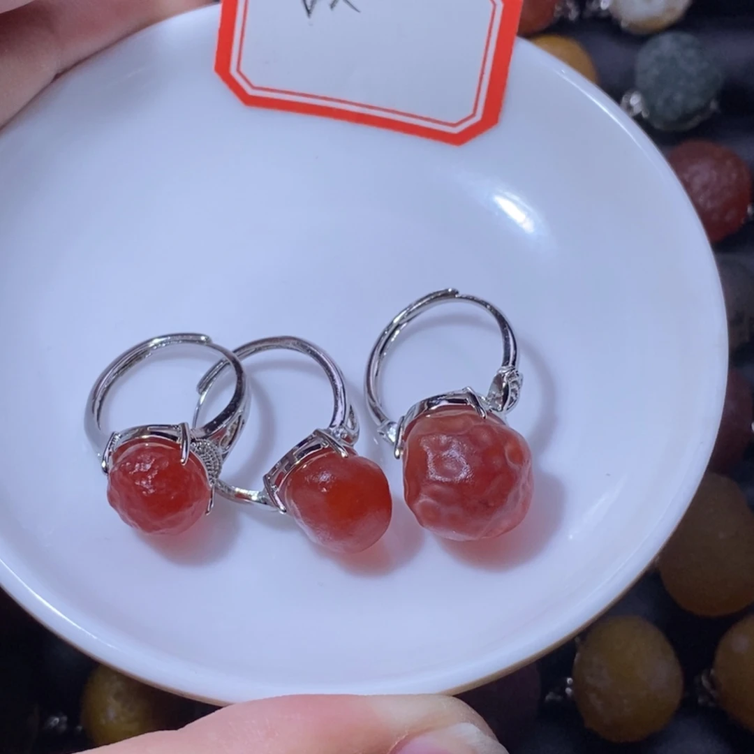 大***大玛瑙/玉髓合金戒指