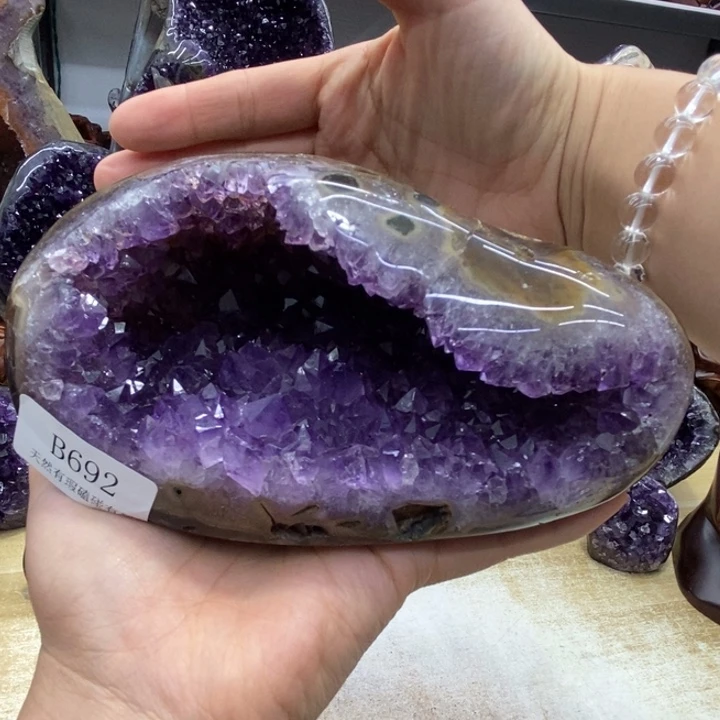 紫晶大型摆件（非配饰）未镶嵌