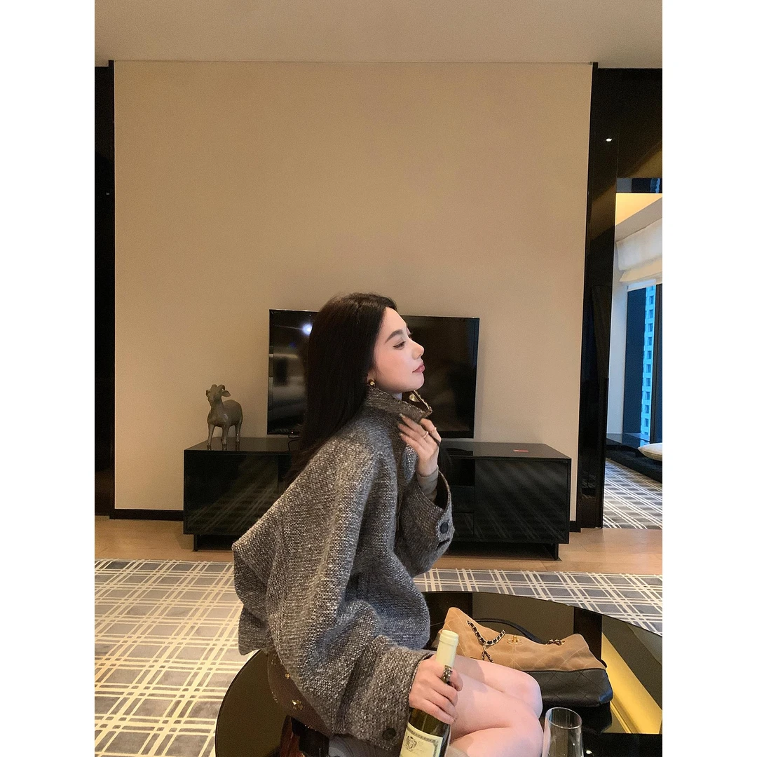 区区欧阳 粗花呢外套女秋季新款设计感小众休闲宽松廓形夹克外套